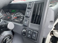 いすゞエルフ保冷バン小型（2t・3t）[写真20]