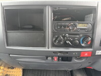 いすゞエルフ保冷バン小型（2t・3t）[写真22]