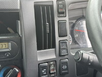 いすゞエルフ保冷バン小型（2t・3t）[写真24]