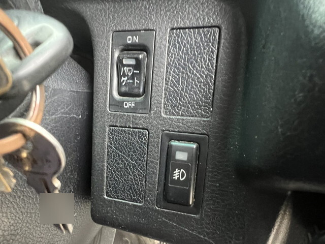 日野レンジャーアルミウイング中型（4t）[写真17]