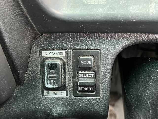 日野レンジャーアルミウイング中型（4t）[写真24]