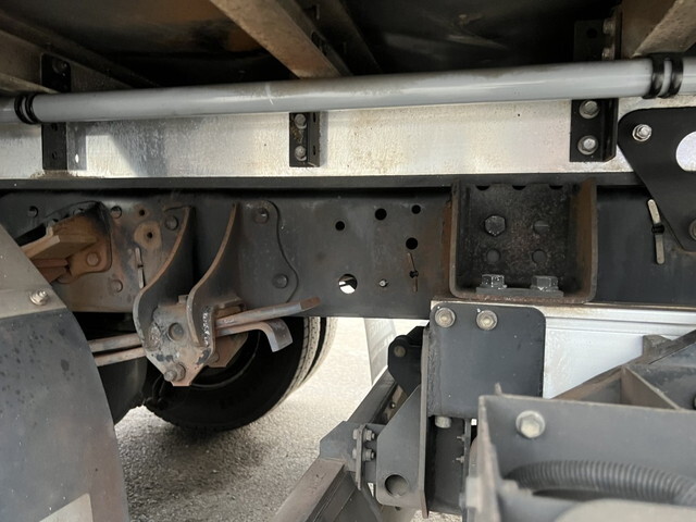 日野レンジャーアルミウイング中型（4t）[写真33]