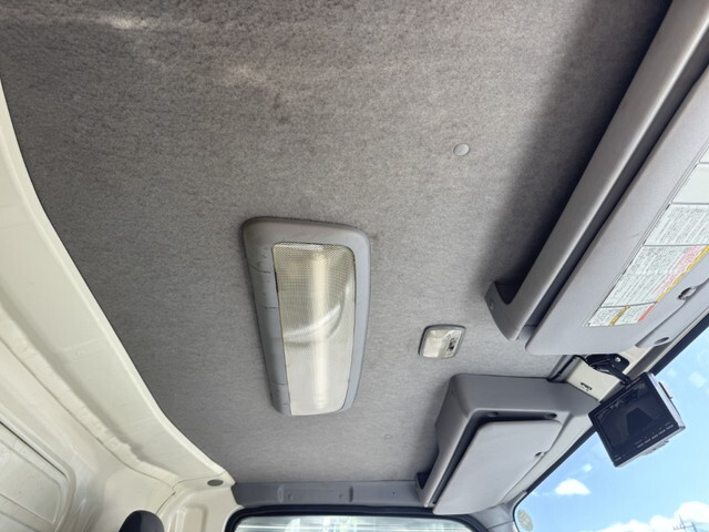 いすゞエルフ保冷バン小型（2t・3t）[写真29]