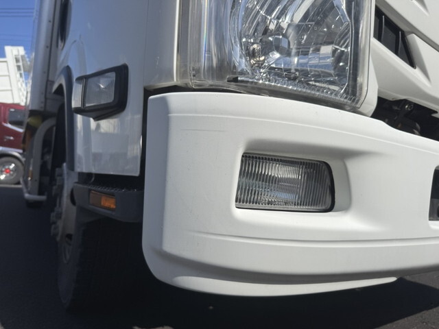 いすゞエルフ保冷バン小型（2t・3t）[写真39]