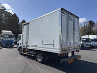 いすゞエルフ保冷バン小型（2t・3t）[写真05]