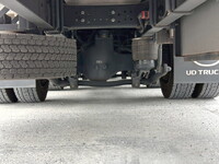 UDトラックスクオンアルミウイング大型（10t）[写真41]