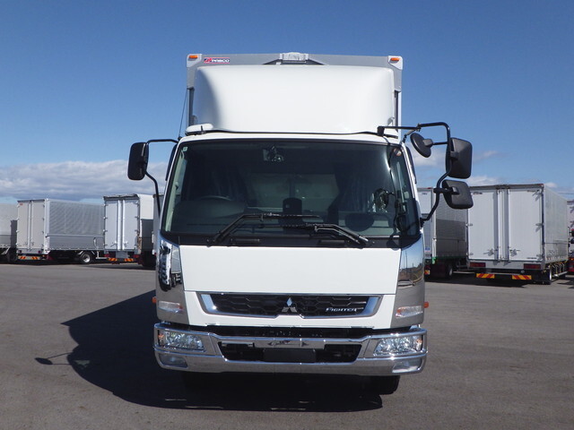 三菱ふそうファイターアルミウイング中型（4t）[写真06]