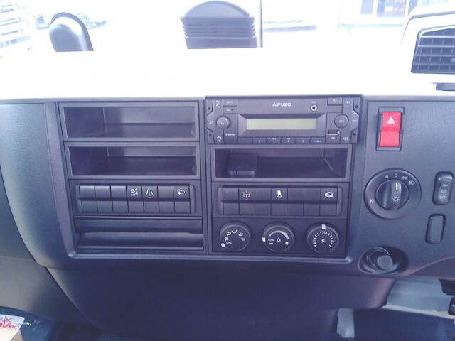 三菱ふそうファイター深ダンプ（土砂禁ダンプ）中型（4t）[写真27]