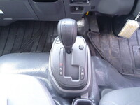 いすゞエルフ幌車小型（2t・3t）[写真24]