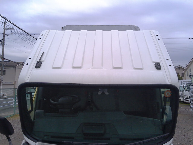 いすゞエルフ幌車小型（2t・3t）[写真32]