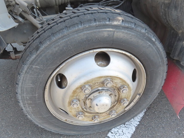 UDトラックスコンドルクレーン3段増トン（6t・8t）[写真15]