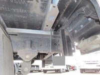 トヨタトヨエース平ボディ小型（2t・3t）[写真11]