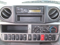 トヨタトヨエース平ボディ小型（2t・3t）[写真23]