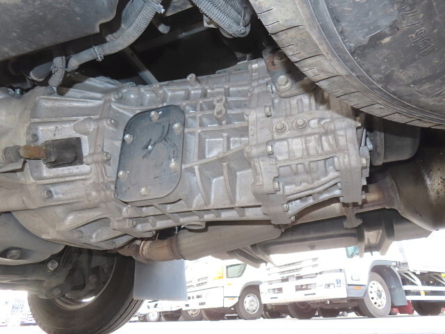 トヨタトヨエース平ボディ小型（2t・3t）[写真08]