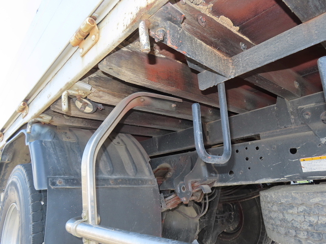 日野レンジャーアルミブロック中型（4t）[写真12]