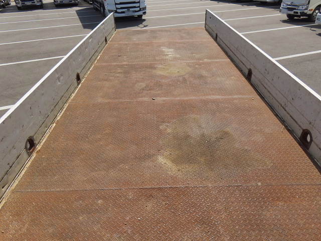 日野レンジャーアルミブロック中型（4t）[写真33]