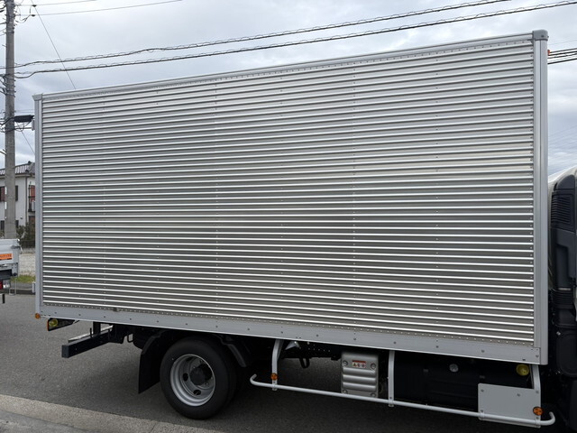 日野デュトロアルミバン小型（2t・3t）[写真06]