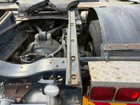 UDトラックスクオントレーラーヘッド（トラクターヘッド）大型（10t）[写真13]