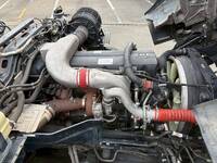 UDトラックスクオントレーラーヘッド（トラクターヘッド）大型（10t）[写真18]