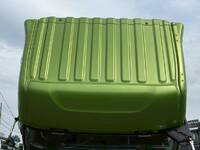 UDトラックスクオントレーラーヘッド（トラクターヘッド）大型（10t）[写真19]