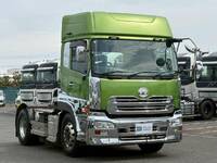 UDトラックスクオントレーラーヘッド（トラクターヘッド）大型（10t）[写真02]