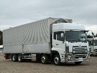 UDトラックスクオンアルミウイング大型（10t）[写真02]