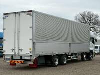 UDトラックスクオンアルミウイング大型（10t）[写真05]