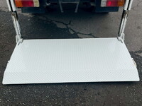 日野デュトロダブルキャブ（Wキャブ）小型（2t・3t）[写真11]