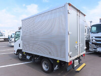 いすゞエルフアルミバン小型（2t・3t）[写真02]