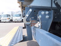 いすゞエルフアルミバン小型（2t・3t）[写真38]