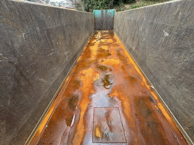 その他のメーカーその他の車種トレーラー（セミトレーラー）大型（10t）[写真17]