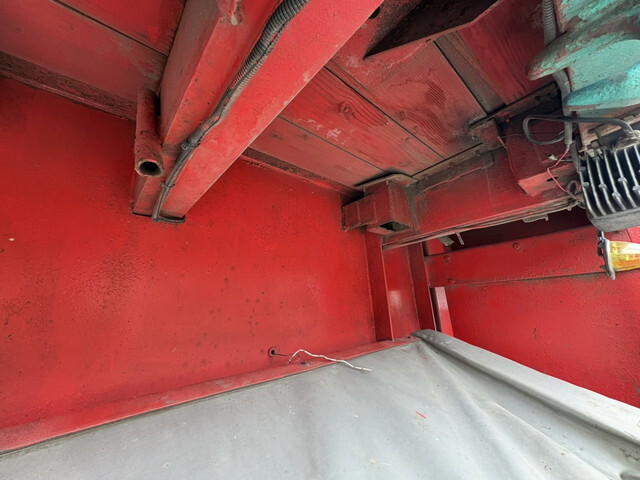 その他のメーカーその他の車種トレーラー（セミトレーラー）大型（10t）[写真30]