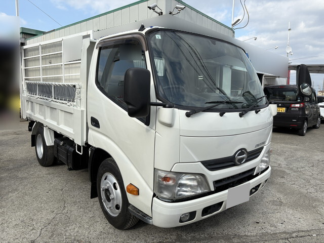 中古ダンプ 日野 兵庫・和歌山・島根 デュトロ（TKG-XZU620T）（6,015