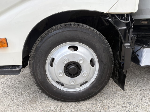 日野デュトロダンプ小型（2t・3t）[写真28]