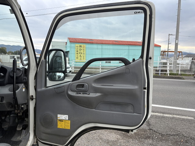 日野デュトロダンプ小型（2t・3t）[写真30]