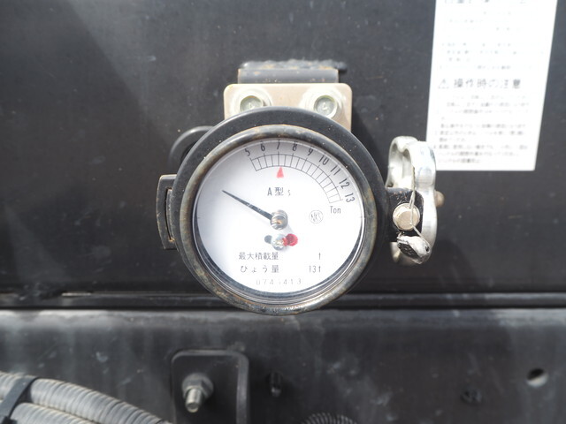 日野レンジャーダンプ増トン（6t・8t）[写真26]