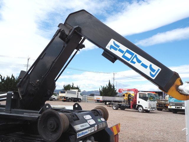 三菱ふそうファイターコンテナ専用車中型（4t）[写真11]