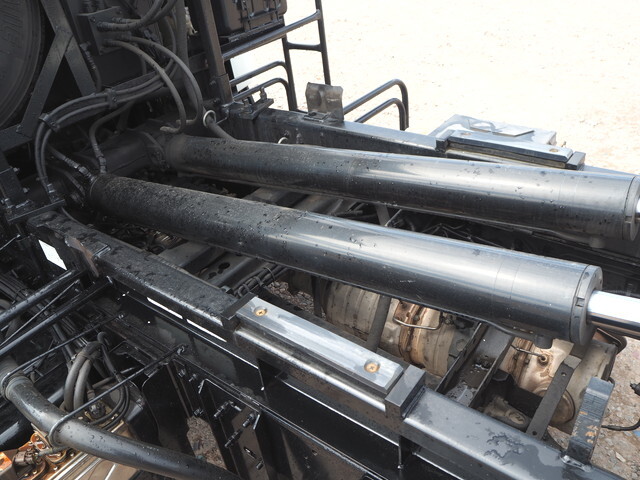 三菱ふそうファイターコンテナ専用車中型（4t）[写真12]