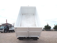 三菱ふそうファイターコンテナ専用車中型（4t）[写真16]