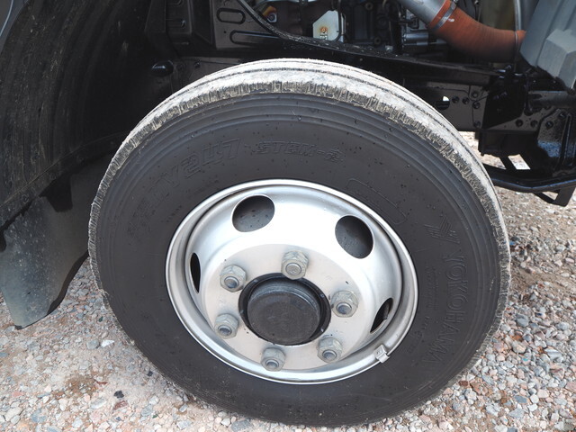 三菱ふそうファイターコンテナ専用車中型（4t）[写真18]