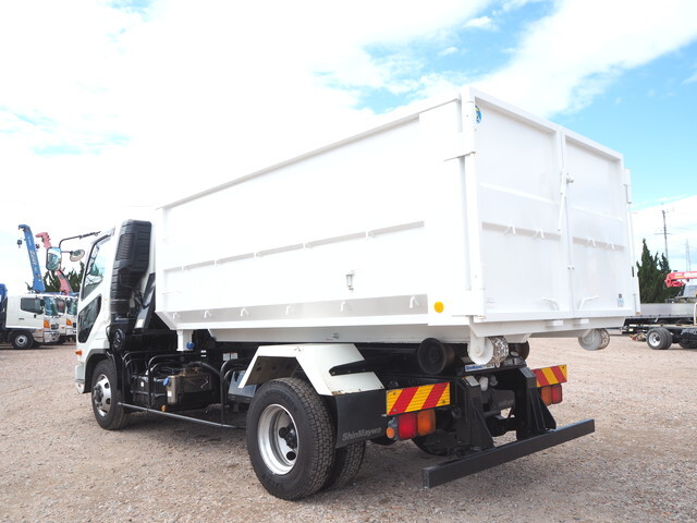 三菱ふそうファイターコンテナ専用車中型（4t）[写真04]