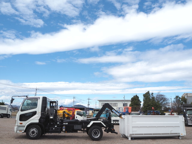 三菱ふそうファイターコンテナ専用車中型（4t）[写真05]