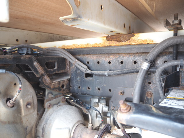 トヨタトヨエース平ボディ小型（2t・3t）[写真14]