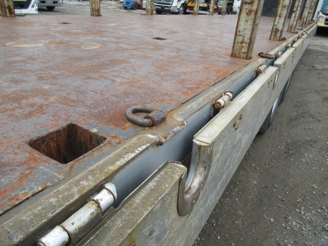 三菱ふそうスーパーグレートアルミブロック大型（10t）[写真13]