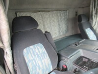 三菱ふそうスーパーグレートアルミブロック大型（10t）[写真26]