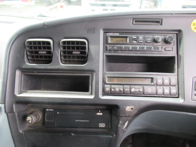 三菱ふそうスーパーグレートアルミブロック大型（10t）[写真31]