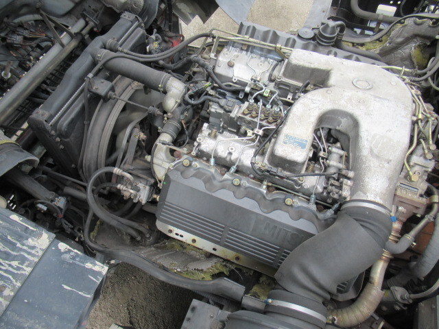 三菱ふそうスーパーグレートアルミブロック大型（10t）[写真34]