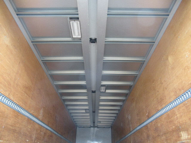 日野プロフィアアルミウイング大型（10t）[写真12]