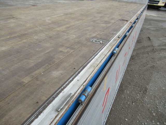 日野プロフィアアルミウイング大型（10t）[写真15]