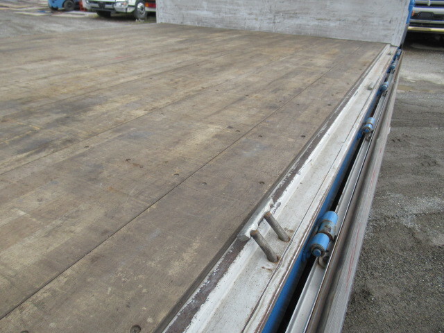 日野プロフィアアルミウイング大型（10t）[写真16]